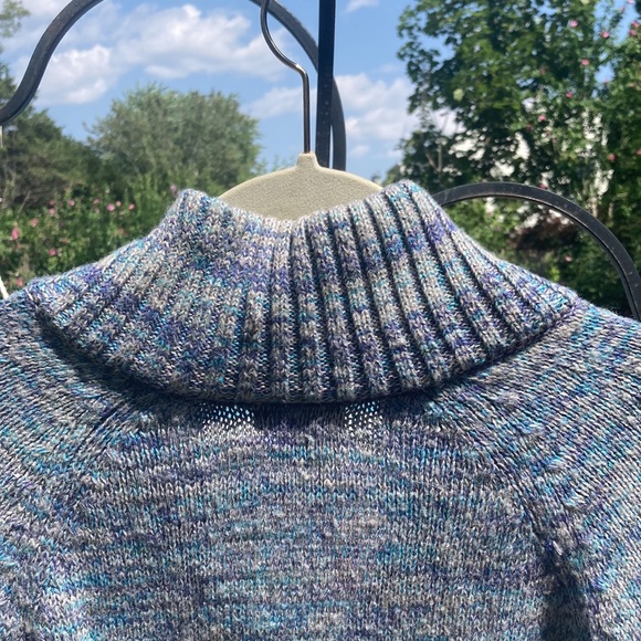 Eddie Bauer - 2XL purple zip up shirt - Picture 8 of 8